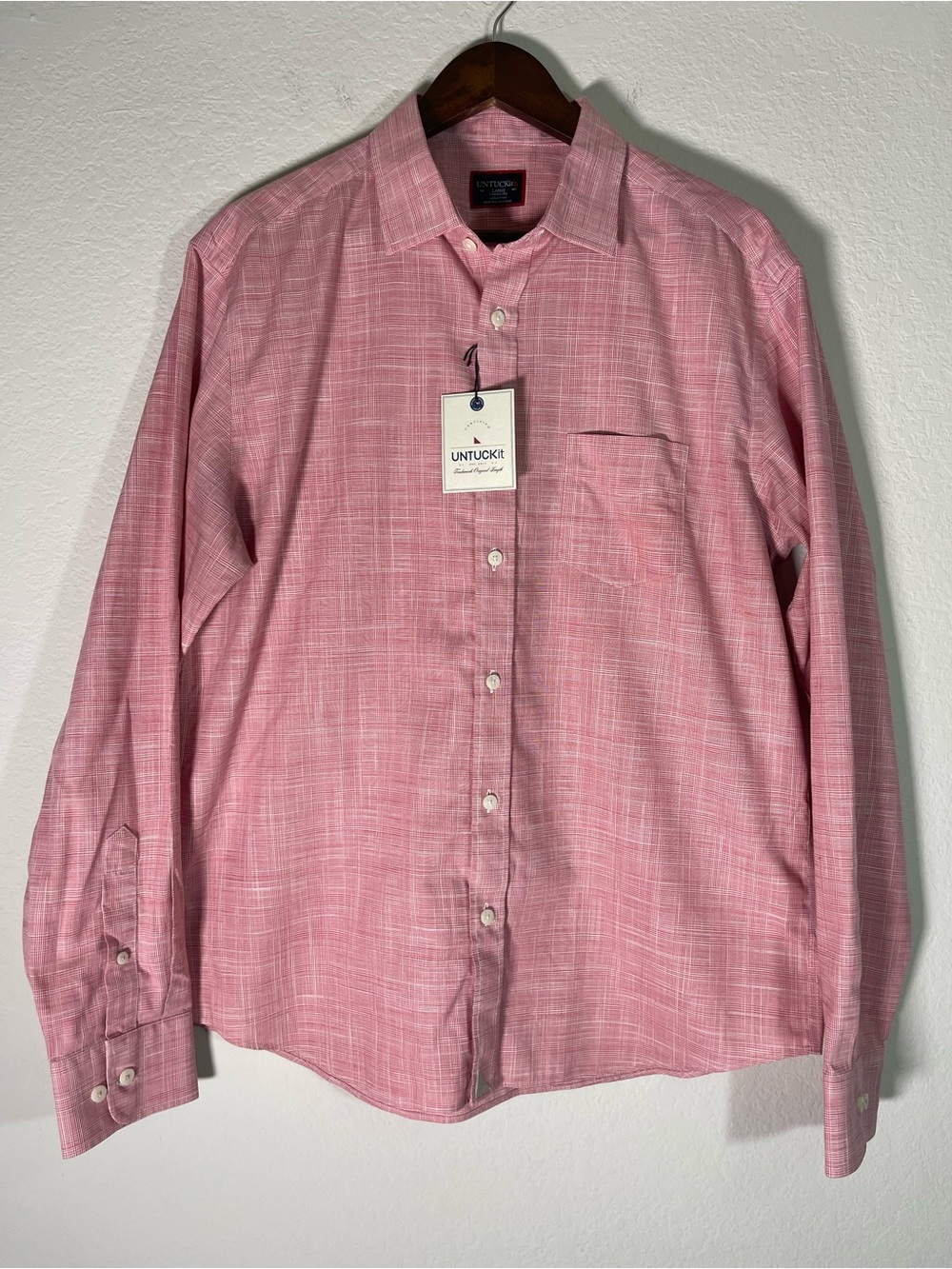 Untuckit Men's Wrinkle Free Regular Fit Red Crosshatch Size L Button-Down Shirt